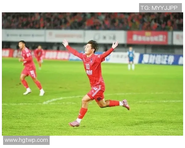 浙江卫视足球综艺节目全新升级打造全民参与的足球狂欢盛宴 浙江卫视足球综艺节目全新升级打造全民参与的足球狂欢盛宴